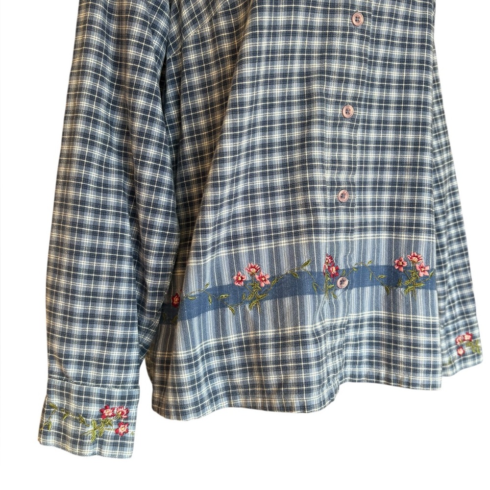 Classic Elements Plaid Button Down Top Long Sleev… - image 4